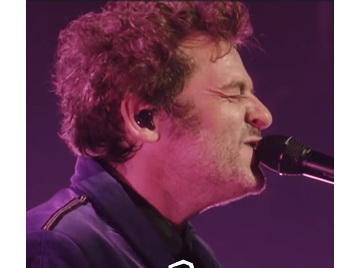 photo-matthieu-chedid-l-honneur-sur-olympia-tv-le-5-mars-2024