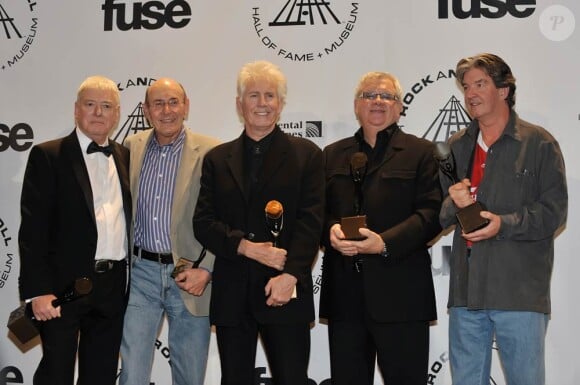 Le 15 mars 2010, le Rock and Hall Hall of Fame a accueilli cinq nouveaux dieux, dont The Hollies menés par Allan Clarke. Leur ancien acolye Graham Nash a joué avec eux !