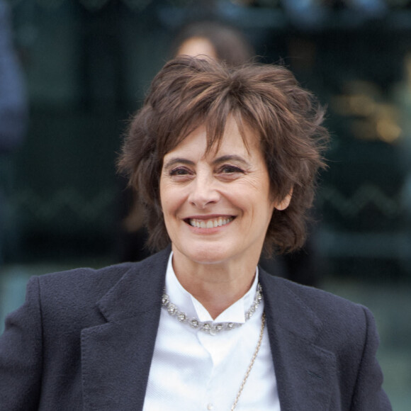 Inès de la Fressange - Défilé Chanel femme automne-hiver 2024-2025 au Grand Palais Éphémère lors de la Fashion Week de Paris. Le 5 mars 2024. © Marie Goujon / Panoramic / Bestimage