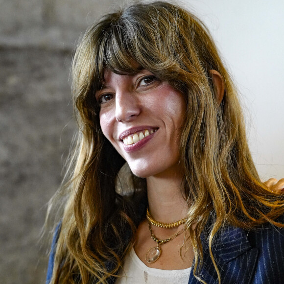 Lou Doillon passe du bon temps au Mexique.
Lou Doillon présente le film Boxes réalisé par sa mère Jane Birkin lors du festival Lumière à Lyon. © Sandrine Thesillat / Panoramic / Bestimage 