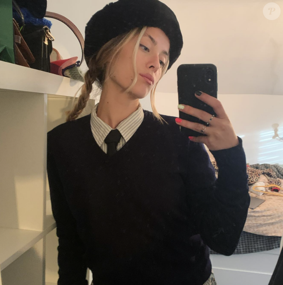 La chanteuse Iliona Roulin sur Instagram