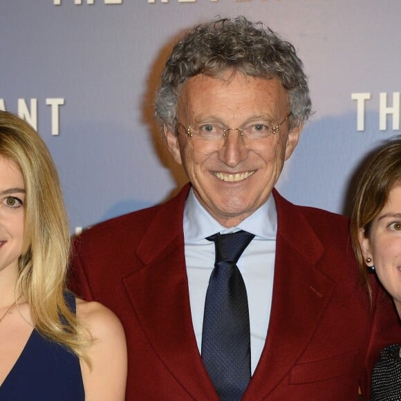 Nelson Monfort et ses filles Isaure et Victoria - Avant-première du film "The Revenant" au Grand Rex à Paris, le 18 janvier 2016. © Coadic Guirec/Bestimage