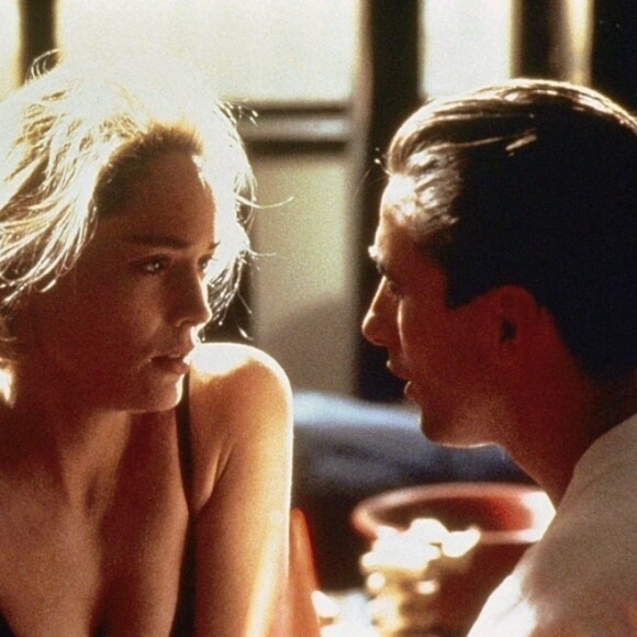 Toujours selon le comédien, Sharon Stone aurait glissé à Janice Dickinson, qu'elle souhaitait "le faire tomber tellement amoureux (...)".
Silver (1993) - William Baldwin dans le rôle de Zeke Hawkins et Sharon Stone dans celui de Carly Norris.