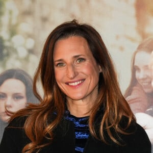 Rappelons qu'elle jouit d'une certaine notoriété en France.
Camille Cottin et Nathan Ambrosioni, "Toni, En Famille", photocall à Milan, Italie. © Lucia Sabatelli / Bestimage