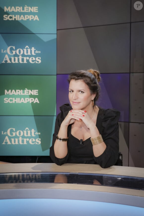 Exclusif - Marlène Schiappa - Marlène Schiappa est l'invitée de V.Bénaïm dans son émission Le Gout des Autres, enregistrée le 16/02/2023 et diffusée le 05/03/2023 sur I24 News - Paris le 16/02/2023 - © Jack Tribeca / Bestimage 