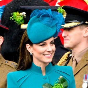 Catherine (Kate) Middleton, princesse de Galles, lors de l'assemblée annuelle des Irish Guards Parade de la St Patrick aux Mons Barracks à Aldershot, Royaume Uni le 17 mars 2023. Catherine (Kate) Middleton, princesse de Galles, a récemment été nommée colonelle de l'Irish Guards par le roi d'Angleterre. 