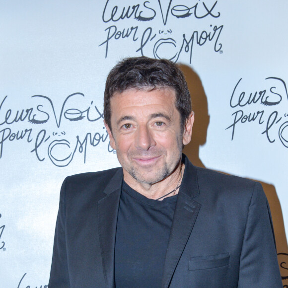 Un papa particulièrement fier ! 
Exclusif - Patrick Bruel - Photocall lors du concert "Leurs voix pour l'espoir" à l'Olympia à Paris le 11 mars 2024. © Bellak / Perusseau / Bestimage 