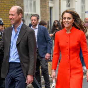 Le prince William de Galles et Kate Catherine Middleton, princesse de Galles, se sont rendus au pub Dog and Duck, à l'occasion de leur visite dans le quartier SoHo de Londres. Le 4 mai 2023