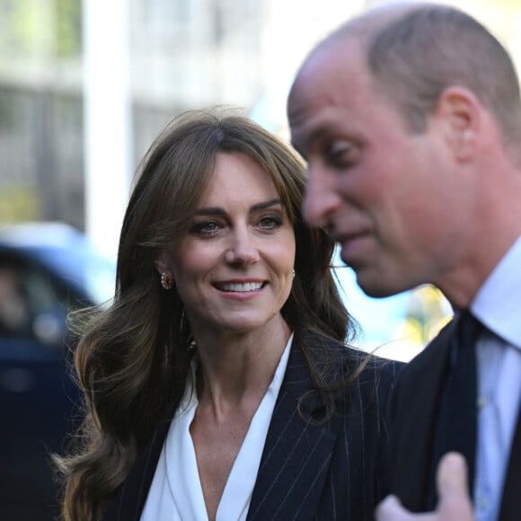 Le prince William, prince de Galles, et Catherine (Kate) Middleton, princesse de Galles, en visite au pavillon Grange à Cardiff, le 3 octobre 2023. L'objectif est de rencontrer des membres des aînés de Windrush Cymru, de Black History Cymru 365 et du Forum des jeunes des minorités ethniques du Pays de Galles, et entendre parler de la contribution de la génération Windrush à la Communauté galloise et découvrir comment les jeunes membres d'une minorité ethnique créent un changement positif au Pays de Galles. 