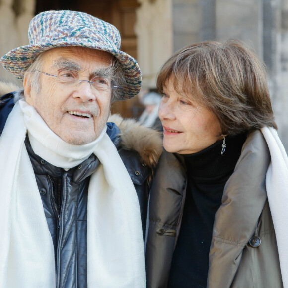 Michel Legrand et sa femme Macha Méril - Hommage à José Artur ( qui a donné son corps à la science) en l'église Saint-Germain-des-Prés à Paris le 7 février 2015