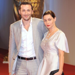 Et ce malgré leur divorce en 2011.
Emmanuelle Béart et Michaël Cohen au festival de Venise en 2008