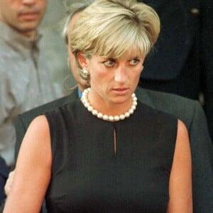 Diana, la princesse de Galles, un mois avant sa mort assiste aux obsèques du couturier Gianni Versace à Milan le 22 juillet 1997. Photo by Tim Ockenden/PA/ABACAPRESS.COM
