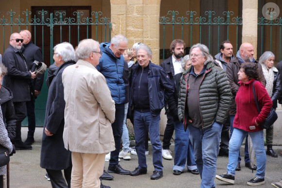 Michel Drucker, Christian Jeanpierre - Obsèques de Sylvain Augier en l'église de Sommières, petite commune du Gard le 28 mars 2024. L'ancien présentateur de La Carte au trésor est décédé brutalement à 68 ans le samedi 16 mars à son domicile de Lecques. © Franz Chavaroche/Nice-Matin/Bestimage