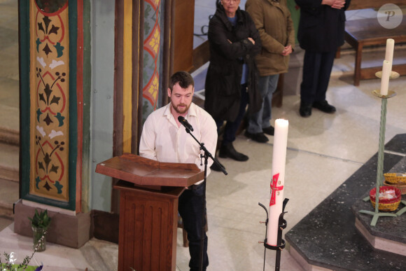 Hadrien Augier - Obsèques de Sylvain Augier en l'église de Sommières, petite commune du Gard le 28 mars 2024. L'ancien présentateur de La Carte au trésor est décédé brutalement à 68 ans le samedi 16 mars à son domicile de Lecques. © Franz Chavaroche/Nice-Matin/Bestimage