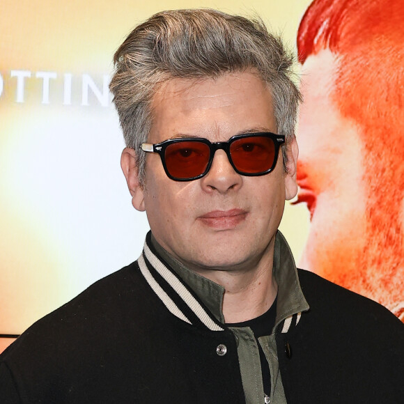 "Elle fait ce qu'elle veut ! J'ai l'impression qu'elle suit plutôt les pas de sa mère", a déclaré l'artiste
Benjamin Biolay - Avant-première du film "Quelques jours pas plus" au cinéma UGC Ciné Cité Les Hallesà Paris le 28 mars 2024 © Guirec Coadic / Bestimage