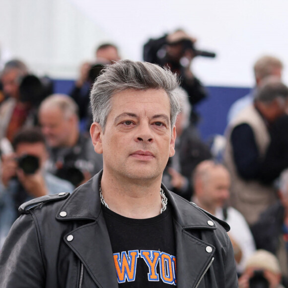 Benjamin Biolay au photocall de "Rosalie" lors du 76ème Festival International du Film de Cannes, le 18 mai 2023. © Jacovides/Moreau/Bestimage 