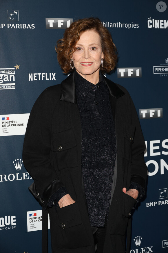 Sigourney Weaver - Vernissage de l'exposition "L'Art de James Cameron" à La Cinémathèque française à Paris, le 3 avril 2024. © Guirec Coadic / Bestimage