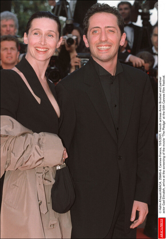 Cannes-France, le 15/5/2001. Anne Brochet avec Gad Elmaleh, un an après la naissance de leur fils Noé © Hahn-Khayat/ABACA.