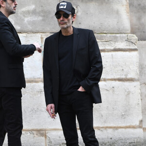 Anthony Delon - Arrivées aux obsèques de Jean-Yves Le Fur en l'église Saint-Roch à Paris, le 6 avril 2024