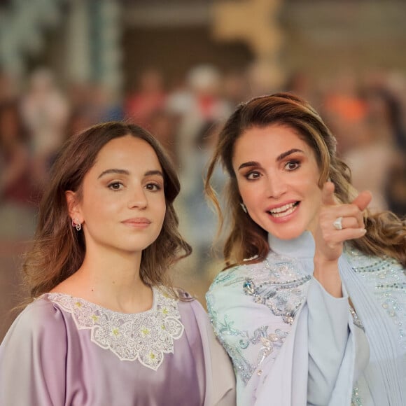 Rania et Iman de Jordanie - Dîner de pré-mariage du prince Hussein de Jordanie et de Rajwa al Saif, au palais royal à Amman (Jordanie), le 22 mai 2023. Le mariage du fils aîné du roi Abdallah II et de la reine Rania de Jordanie avec Rajwa al Saif, sera célébré le 1er juin 2023. 