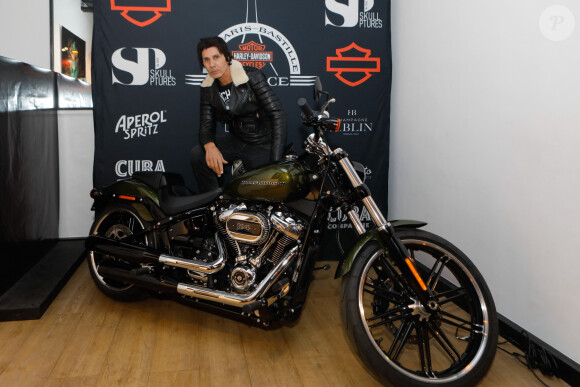 Jean-Luc Lahaye - Soirée de présentation des nouveautés de la marque Harley Davidson au showroom Beaumarchais à Paris, France, le 22 septembre 2022. © Christophe Clovis/Bestimage