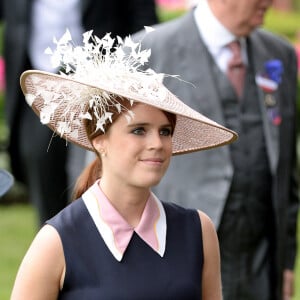 La princesse Eugenie lors de la troisième journée du Royal Ascot , dans le Berkshire, près de Londres, au Royaume-Uni, le 16 juin 2016. Photo par Doug Peters/PA Wire/ABACAPRESS.COM