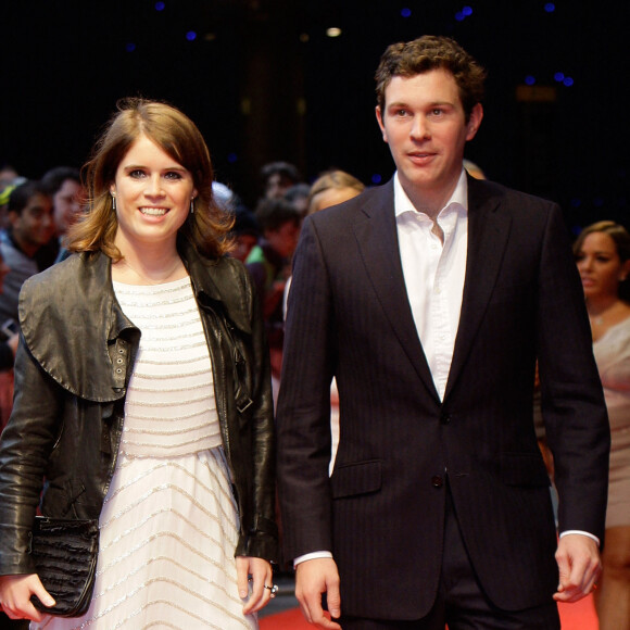 Photo de la princesse Eugénie d'York qui s'est fiancée en janvier 2018 - La princesse Eugénie et Jack Brooksbank assistent à la première de 'The Dark Knight Rises' au BFI Imax Theatre, Waterloo le 18 juillet 2012. Photo par Suzan Moore/PA Wire/ABACAPRESS.COM