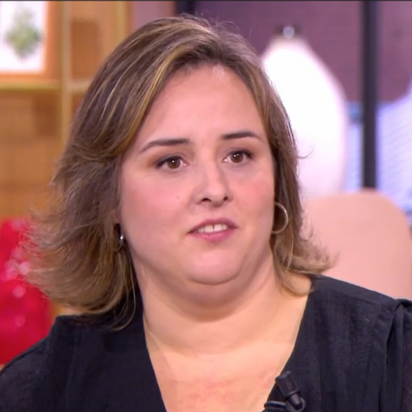 Faustine Bollaert reçoit des femmes qui ont fait un bébé toutes seules, dans "Ça commence aujourd'hui", le 12 avril 2024, sur France 2