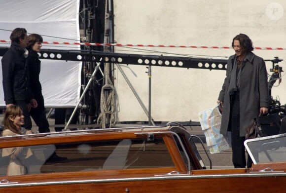 Johnny Depp et Angelina Jolie sur le tournage de The Tourist à Venise le 17 mars 2010