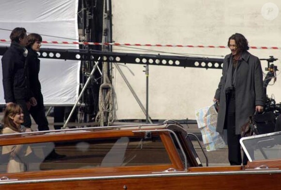 Angelina Jolie et Johnny Depp sur le tournage de The Tourist à Venise le 17 mars 2010