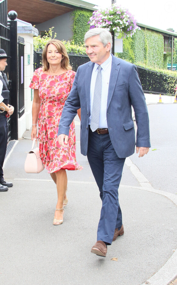 Les célébrités arrivent à Wimbledon pour assister à la finale du tournoi de tennis qui oppose R. Federer à Cilic à Londres le 16 juillet 2017.