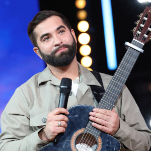 Que s'est-il passé dans la nuit pour Kendji Girac ? 
Kendji Girac - Les personnalités se mobilisent lors de la 37ème édition du Téléthon sur le plateau de France 2, avec pour parrain Vianney. Cette année, 80,6 millions de dons ont été promis. © Coadic Guirec / Bestimage