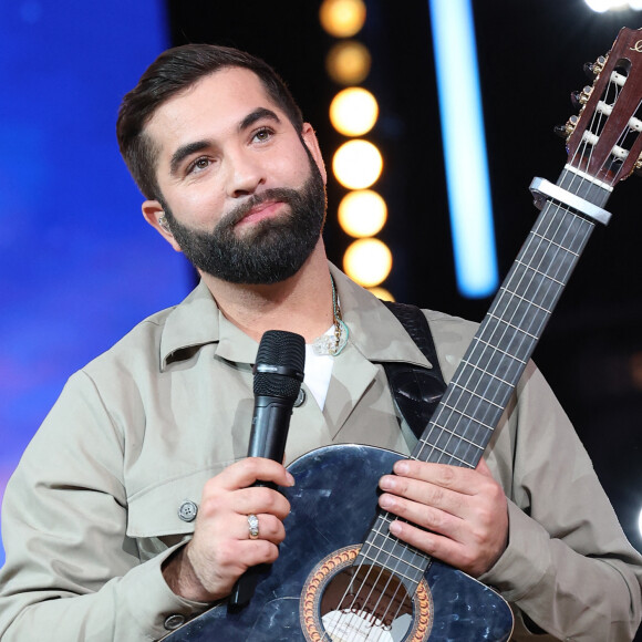 Que s'est-il passé dans la nuit pour Kendji Girac ? 
Kendji Girac - Les personnalités se mobilisent lors de la 37ème édition du Téléthon sur le plateau de France 2, avec pour parrain Vianney. Cette année, 80,6 millions de dons ont été promis. © Coadic Guirec / Bestimage