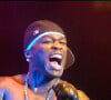 50 Cent a été visé par des tirs et a fini avec 9 balles dans le corps
50 Cent donne un concert au Nassau Coliseum. Dennis Van Tine/LFI/ABACA. New York-NY-USA, 25 février 2003.