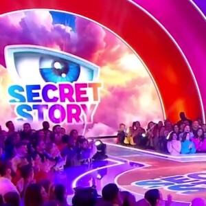 Après 7 ans d'absence, Secret Story a signé son retour sur TF1 le mardi 23 avril 2024
Le plateau de Secret Story