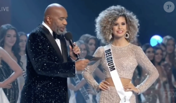 Sur X, des internautes ont retrouvé quelques extraits de son passage, notamment sa présentation à Steve Harvey, l'animateur culte de l'émission
Zoé au concours Miss Univers.