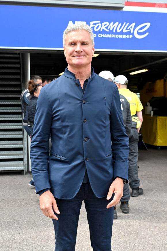 David Coulthard durant le Monaco E-Prix 2024, le 27 avril 2024. Le pilote Jaguar Mitch Evans a remporté la course devant son coéquipier Nick Cassidy suivi par Stoffel Vandoorne sur DS Penske. C'est la 7eme édition du Monaco E-prix. A l'occasion de la 10eme saison du Championnat du Monde ABB FIA Formula E, les monoplaces de 3eme génération ont parcouru les rues de la Principauté. © Bruno Bebert/Bestimage 