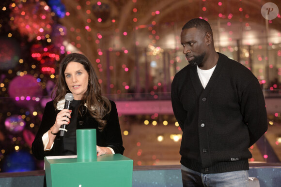 Omar Sy et sa femme Hélène - Lancement de "1,2,3... Noël" lors de l'inauguration des vitrines et du sapin de Noël 2021 des Galeries Lafayette Haussmann 2021 à Paris. Le 17 novembre 2021