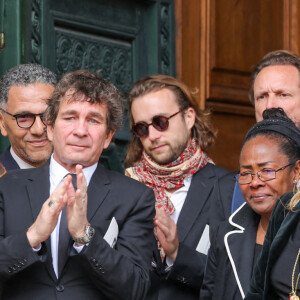 Roschdy Zem, Pierre Rambaldi, Sarah Poniatowski (Lavoine), son fils Roman Lavoine, sa cousine Tess Rambaldi (fille de Marie Poniatowski et petite-fille du défunt), Marie Rambaldi (Poniatowski), une des filles du défunt - Sorties des obsèques du prince Jean-Stanislas Poniatowski en l'Eglise polonaise à Paris, France, le 29 avril 2024. © Jacovides-Moreau/Bestimage