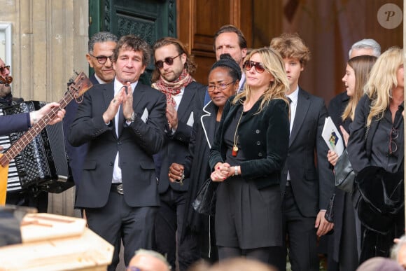 Roschdy Zem, Pierre Rambaldi, Sarah Poniatowski (Lavoine), son fils Roman Lavoine, sa cousine Tess Rambaldi (fille de Marie Poniatowski et petite-fille du défunt), Marie Rambaldi (Poniatowski), une des filles du défunt - Sorties des obsèques du prince Jean-Stanislas Poniatowski en l'Eglise polonaise à Paris, France, le 29 avril 2024. © Jacovides-Moreau/Bestimage