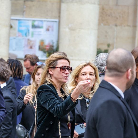 Roschdy Zem et sa compagne Sarah Poniatowski - Sorties des obsèques du prince Jean-Stanislas Poniatowski en l'Eglise polonaise à Paris, France, le 29 avril 2024. © Jacovides-Moreau/Bestimage