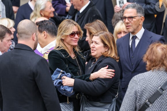 Sarah Poniatowski (Lavoine) et son compagnon Roschdy Zem - Sorties des obsèques du prince Jean-Stanislas Poniatowski en l'Eglise polonaise à Paris, France, le 29 avril 2024. © Jacovides-Moreau/Bestimage