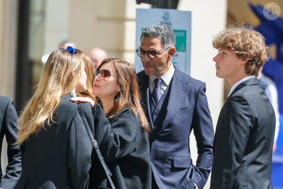 Milo Lavoine, Yasmine Lavoine, Roman Lavoine, les petits-enfants du défunt, Roschdy Zem - Arrivées aux obsèques du prince Jean-Stanislas Poniatowski en l'Eglise polonaise à Paris, France, le 29 avril 2024. © Jacovides-Moreau/Bestimage