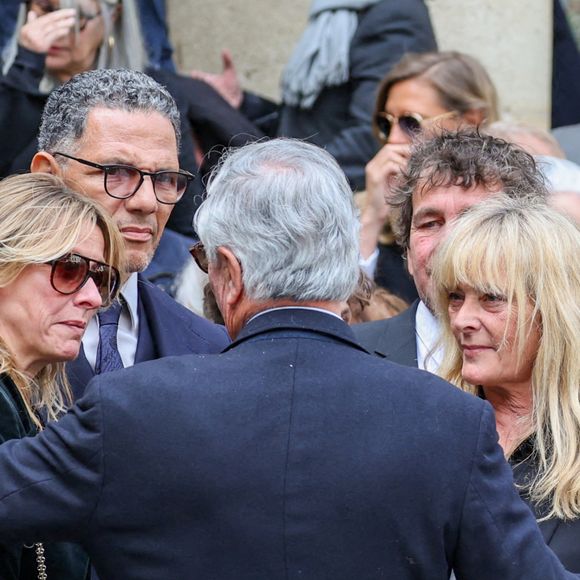 Roschdy Zem et sa compagne Sarah Poniatowski, sa soeur Marie Poniatowski (Rambaldi), les deux filles du défunt - Sorties des obsèques du prince Jean-Stanislas Poniatowski en l'Eglise polonaise à Paris, France, le 29 avril 2024. © Jacovides-Moreau/Bestimage 