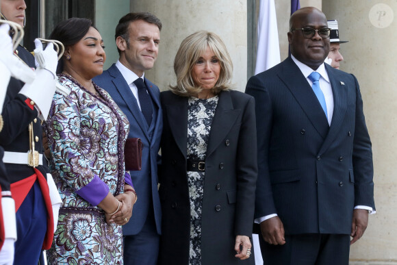 Le président Emmanuel Macron et sa femme la Première Dame Brigitte Macron reçoivent son homologue le président de la République démocratique du Congo Félix Tshisekedi et sa femme la Première Denise Nyakeru Tshisekedi pour un déjeuner de travail au palais de l'Elysée à Paris, France, le 30 avril 2024. © Stéphane Lemouton/Bestimage 