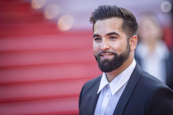 Kendji Girac must give up a concert that he was impatiently waiting for.  Climbing the steps of the film " Armageddon Time " during the 75th Cannes International Film Festival.  © Cyril Moreau / Bestimage