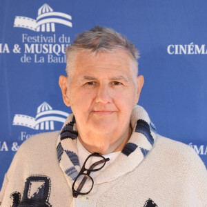 Pierre Ménès - 8ème Festival du Cinéma et Musique de Film de La Baule le 1 juillet 2022. © Rachid Bellak / Bestimage