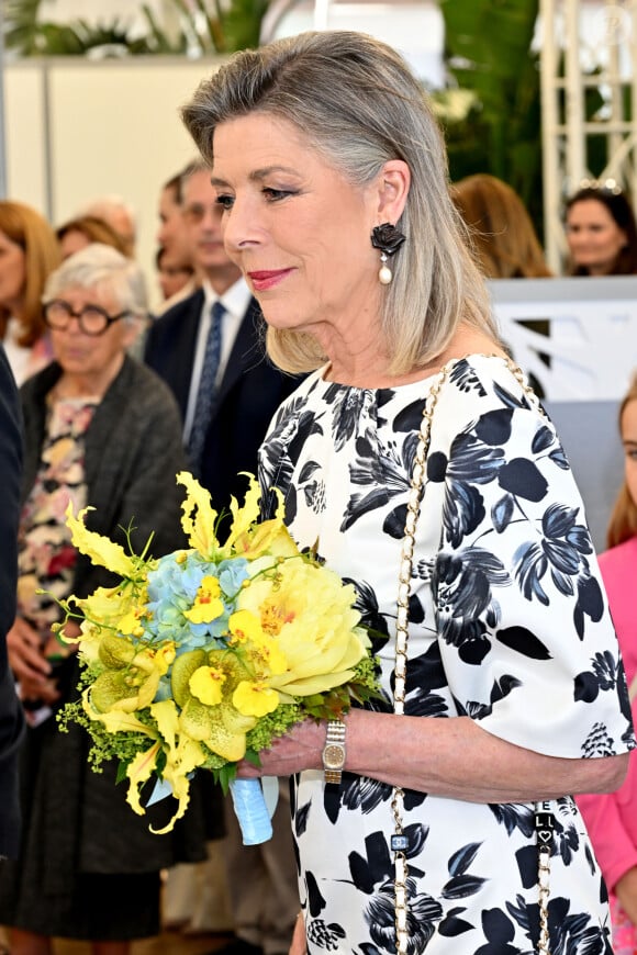 Des amateurs ou des professionnels venus de toute l'Europe ont présenté leurs compositions florales
 
Le prince Albert II de Monaco et la princesse Caroline de Hanovre - Le 55ème Concours International de Bouquets à Monaco, le 4 avril 2024. © Bruno Bebert/Bestimage