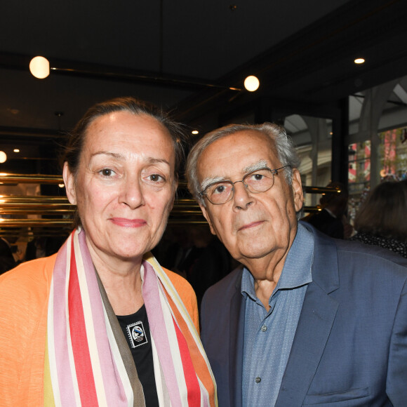 Cécile et Agnès ont la même maman, Monique Dupuis
Exclusif - Bernard Pivot et Monique Dupuis lors de la soirée d'inauguration de la brasserie Paul Bocuse dans l'hôtel du Louvre, dans le 1er arrondissement de Paris, France, le 12 septembre 2019. © Coadic Guirec/Bestimage