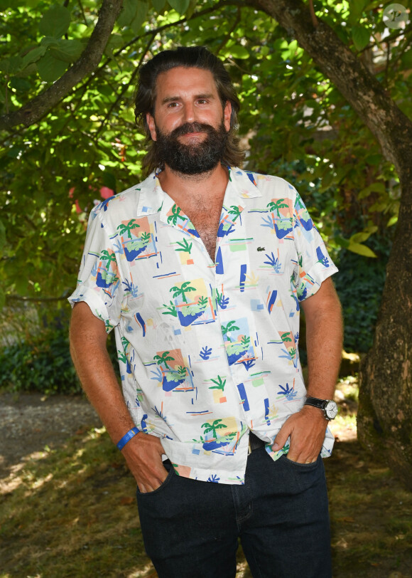 Grégoire Ludig - Photocall du film "Les cadors" lors du 15ème Festival du Film Francophone d'Angoulême. Le 24 août 2022 © Coadic Guirec / Bestimage